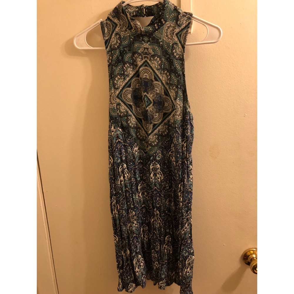 American Eagle green print dress